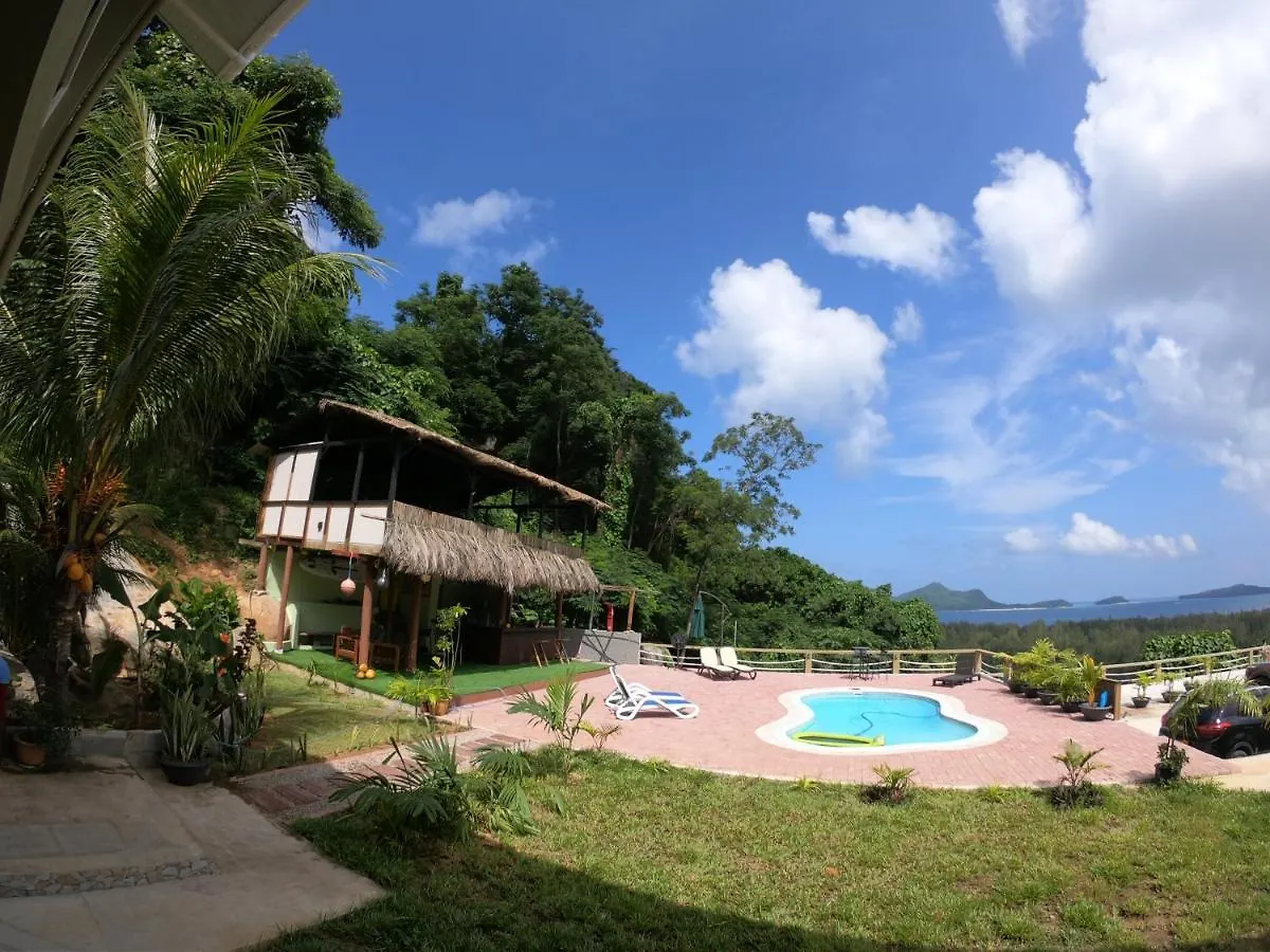 Auguste Holiday Residence Anse Etoile